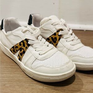 White Sneakers with Leopard Print Accent